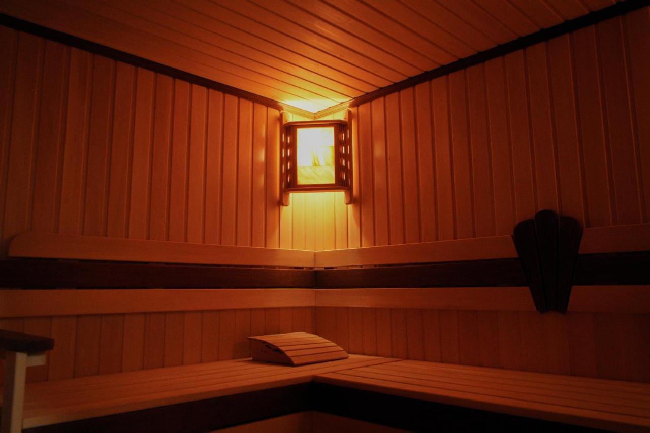 Neos Hotel Asztana Kültér fotó