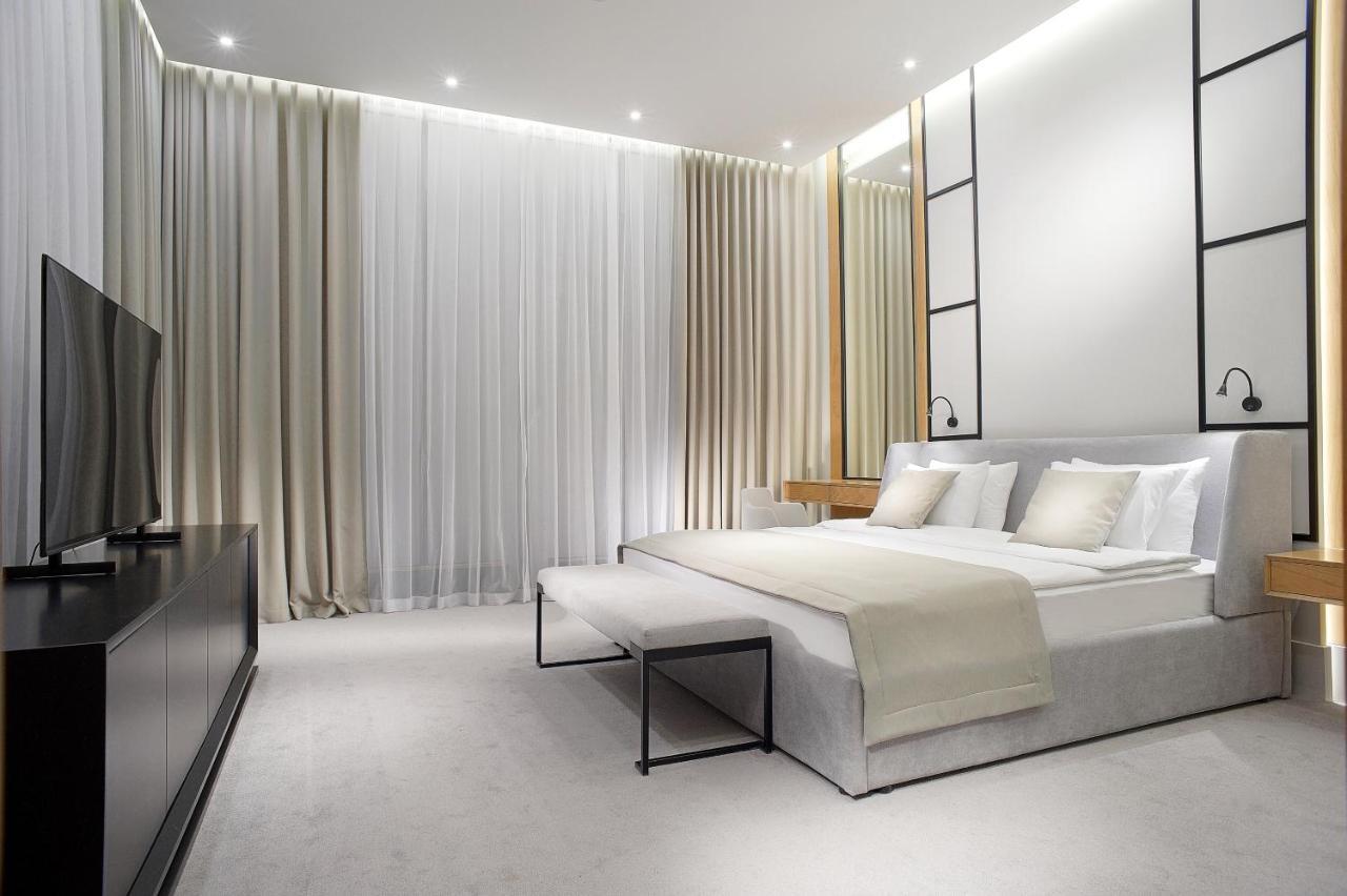 Neos Hotel Asztana Kültér fotó
