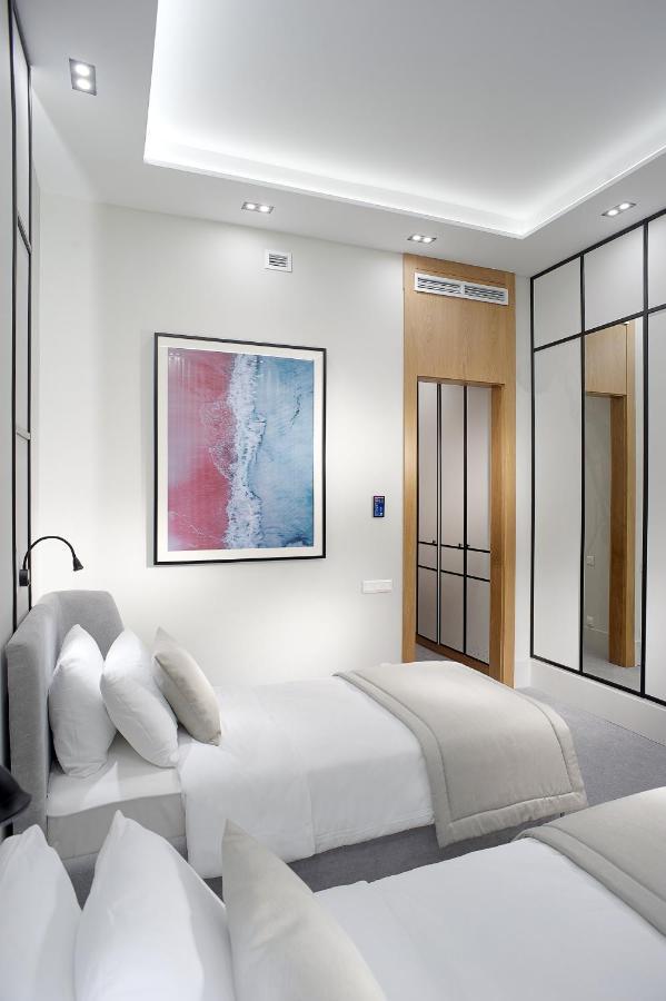 Neos Hotel Asztana Kültér fotó