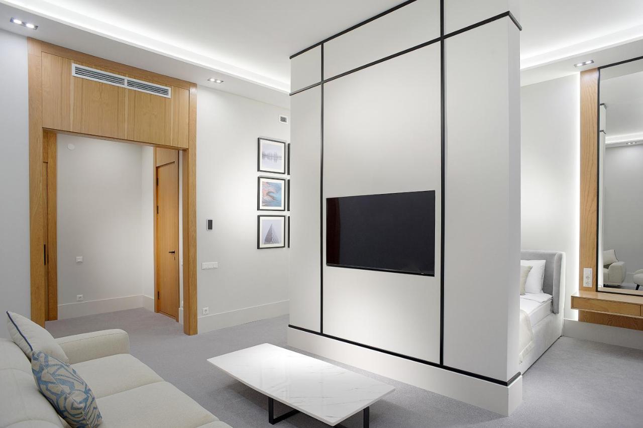 Neos Hotel Asztana Kültér fotó