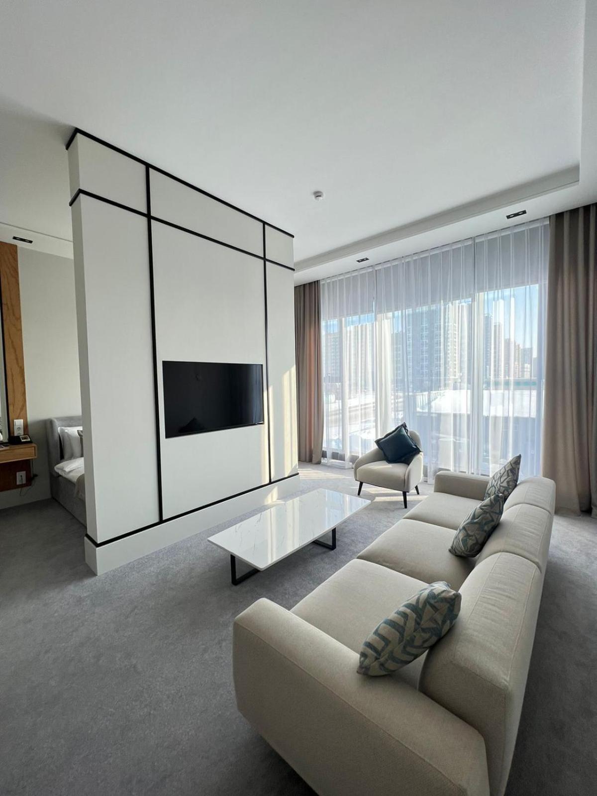 Neos Hotel Asztana Kültér fotó